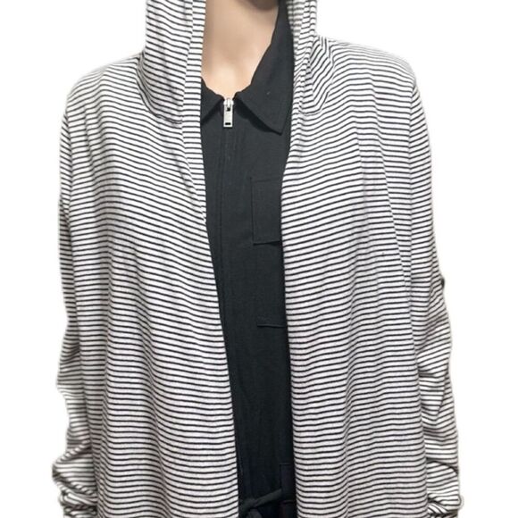 LOFT Womens Cardigan Size M knit  Striped Hooded Sweater Black White Casual - Picture 4 of 7